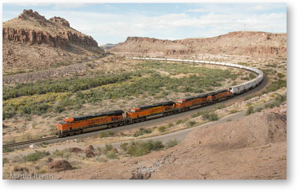 eastbound bnsf TOF at sawmill canyon near Kingman AZ